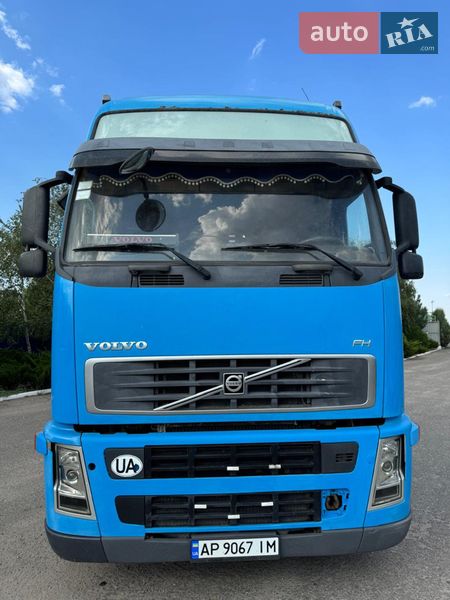 Тягач Volvo FH 12 2004 в Запорожье