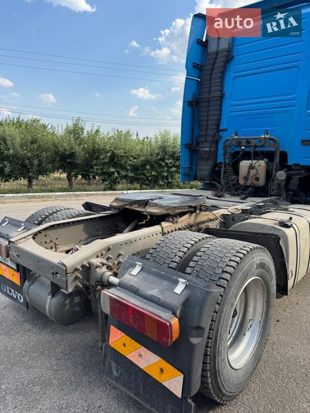 Тягач Volvo FH 12 2004 в Запорожье