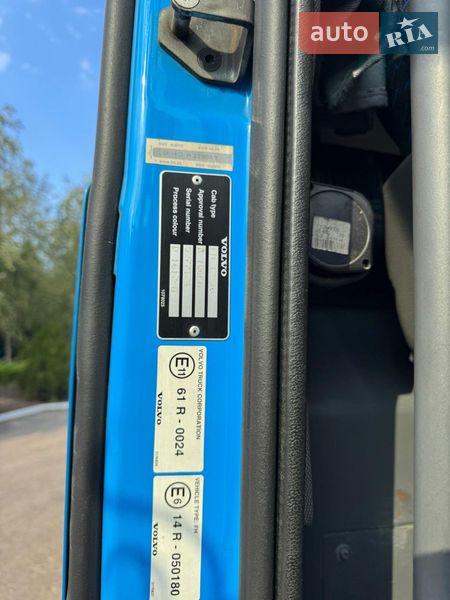 Тягач Volvo FH 12 2004 в Запорожье