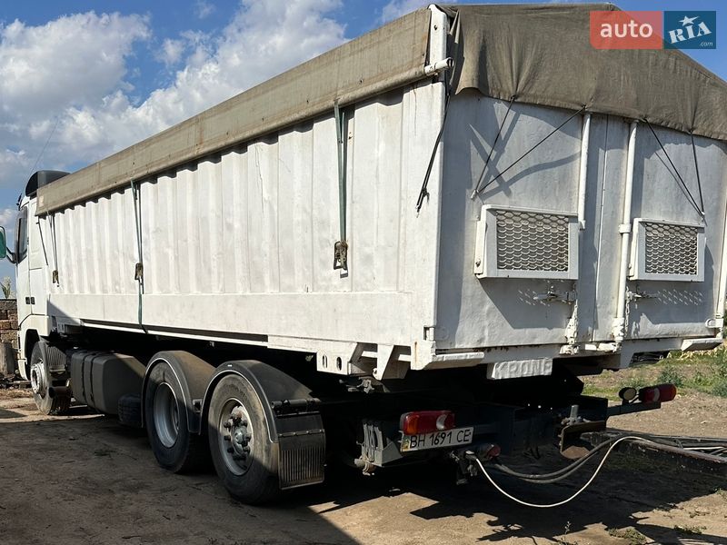 Самосвал Volvo FH 12 2001 в Сарате