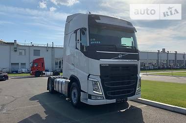 Тягач Volvo FH 13 2013 в Киеве