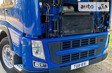 Тягач Volvo FH 13 2009 в 