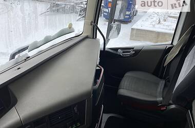 Контейнеровоз Volvo FH 13 2017 в Заліщиках