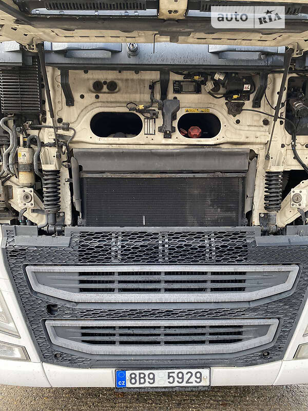 Тягач Volvo FH 13 2013 в Хусті
