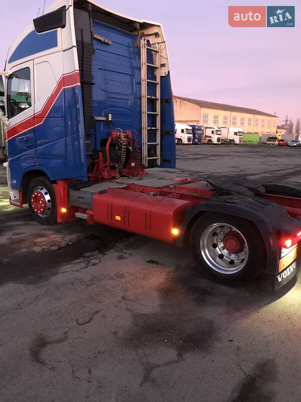 Тягач Volvo FH 13 2013 в Луцке фото 2 Тягач Volvo FH 13 2013 в Луцке