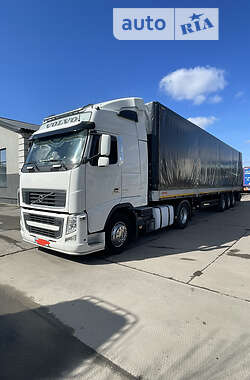 Тягач Volvo FH 13 2009 в Мукачевому