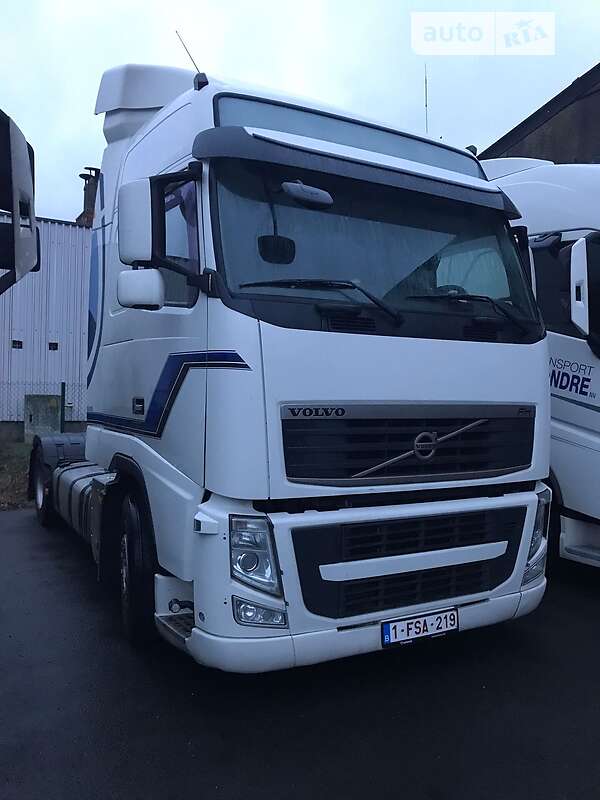 Тягач Volvo FH 13 2013 в Ивано-Франковске