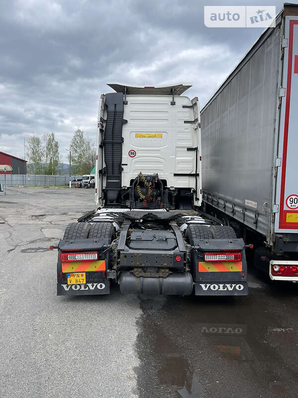 Тягач Volvo FH 13 2014 в Хусті