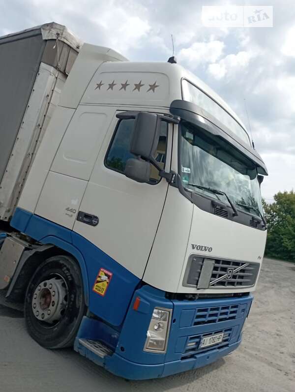 Тягач Volvo FH 13 2007 в Обухові