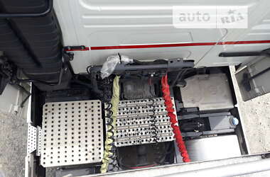 Тягач Volvo FH 13 2010 в 