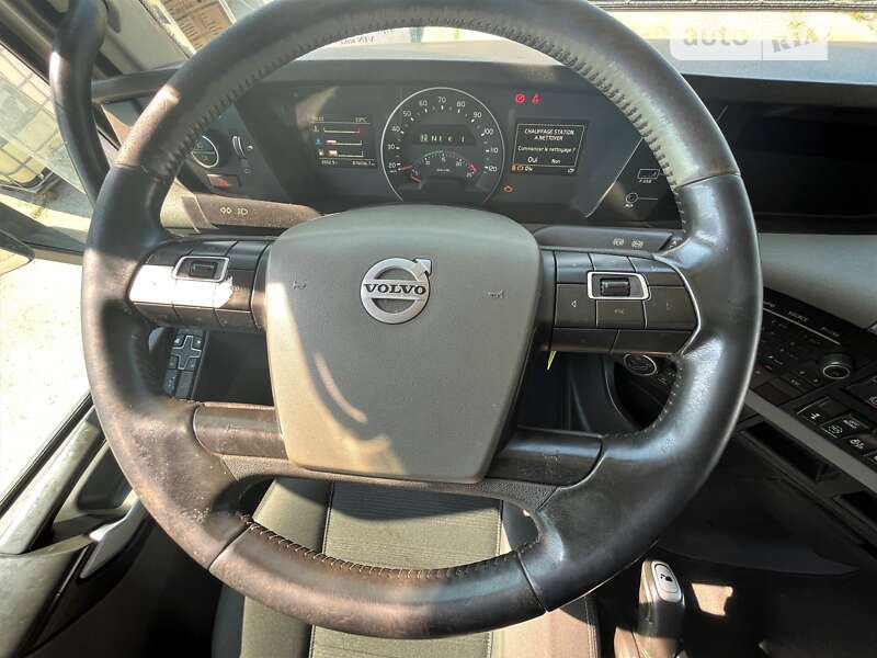 Тягач Volvo FH 13 2013 в Львові фото 18 Тягач Volvo FH 13 2013 в Львові