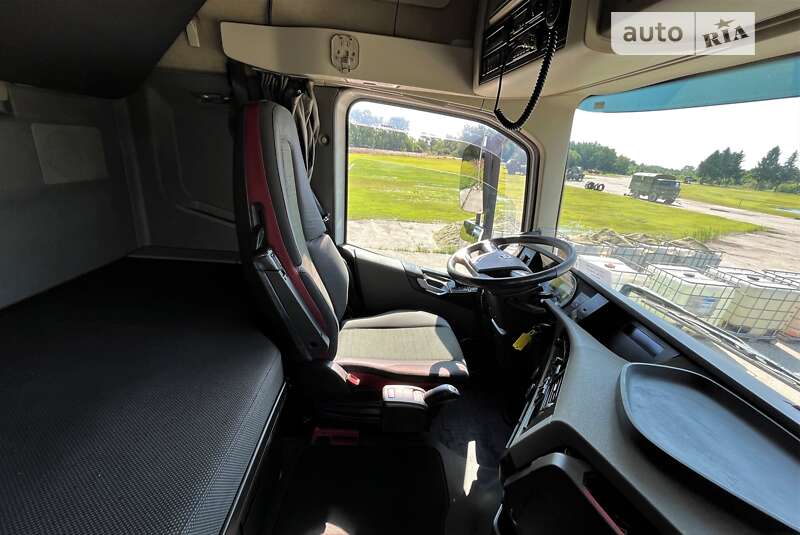 Тягач Volvo FH 13 2013 в Львові фото 31 Тягач Volvo FH 13 2013 в Львові