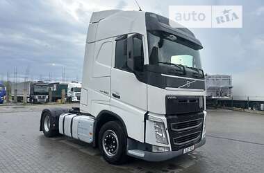 Тягач Volvo FH 13 2013 в Тячеве