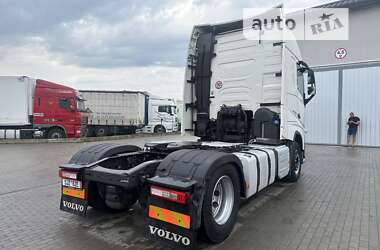 Тягач Volvo FH 13 2013 в Тячеве