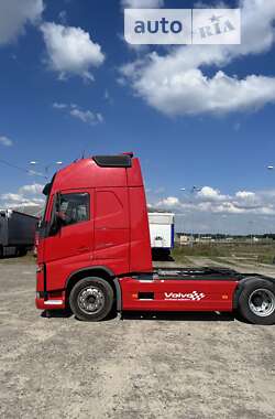 Тягач Volvo FH 13 2015 в Львове