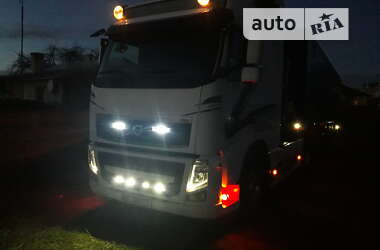 Тягач Volvo FH 13 2010 в 