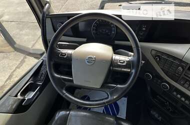 Бензовоз Volvo FH 13 2017 в 