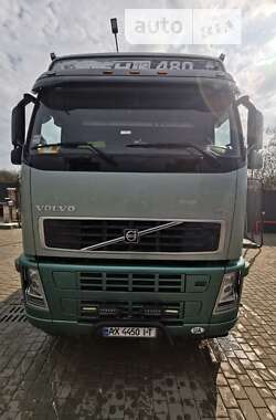 Тягач Volvo FH 13 2007 в Мукачевому