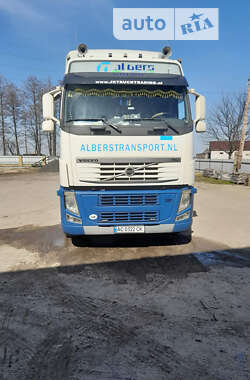 Тягач Volvo FH 13 2010 в Любешове