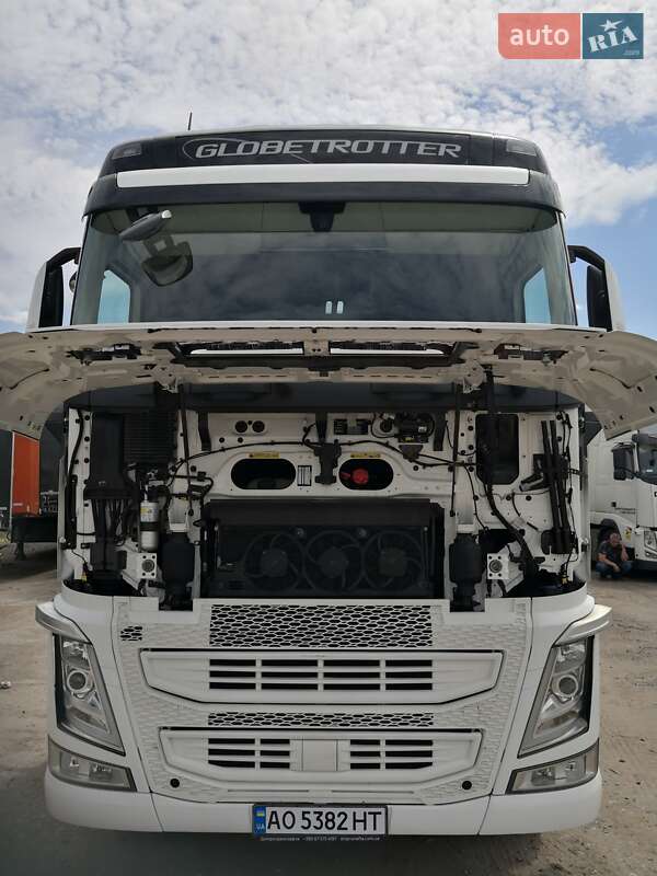 Тягач Volvo FH 13 2016 в Кам'янському