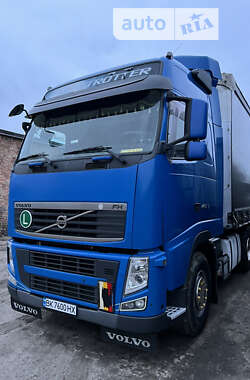 Тягач Volvo FH 13 2010 в Сарнах