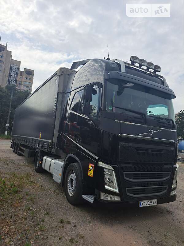 Тягач Volvo FH 13 2014 в Киеве