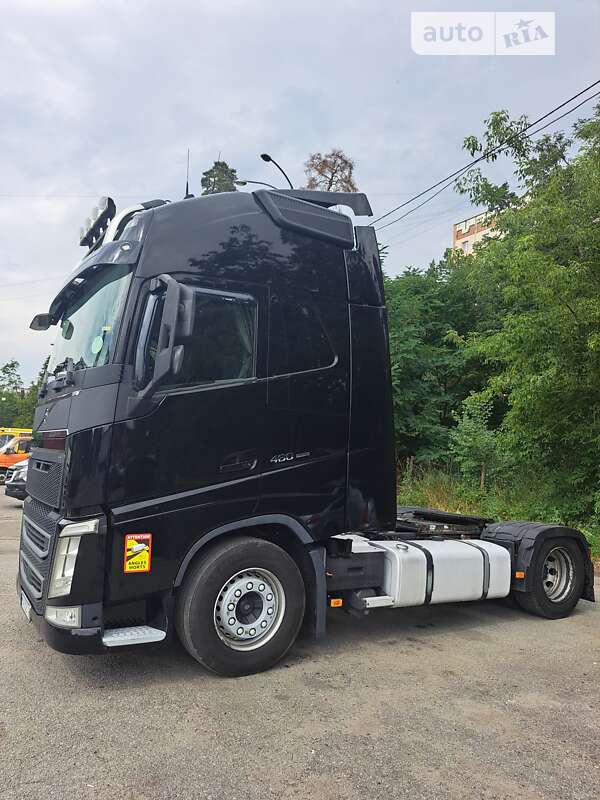 Тягач Volvo FH 13 2014 в Киеве