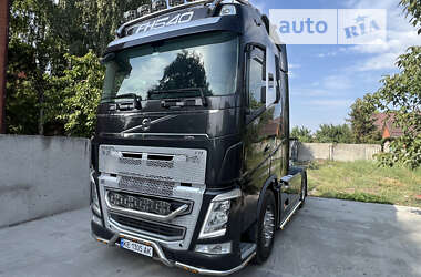 Тягач Volvo FH 13 2015 в Дніпрі