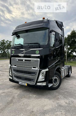 Тягач Volvo FH 13 2016 в Вараші