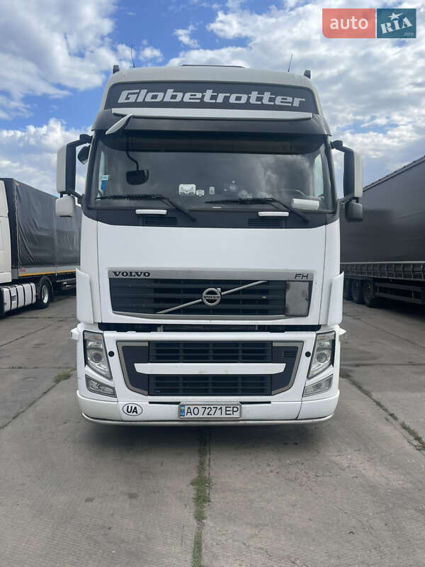 Тягач Volvo FH 13 2011 в Мукачево