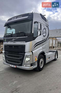 Тягач Volvo FH 13 2013 в Тячеві