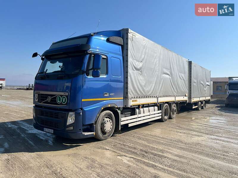 Тентованый Volvo FH 13 2011 в Черновцах