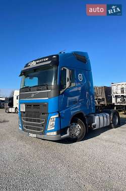 Тягач Volvo FH 13 2014 в Радехові