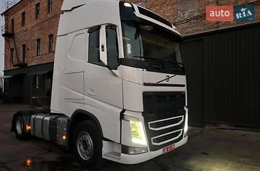 Тягач Volvo FH 13 2014 в Семеновке