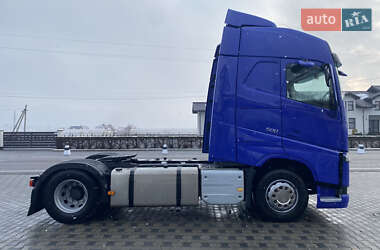 Тягач Volvo FH 13 2015 в Іршаві