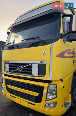 Тягач Volvo FH 13 2012 в 