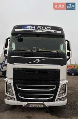 Тягач Volvo FH 13 2015 в Тячеве