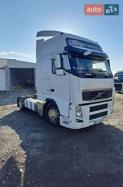 Грузовой фургон Volvo FH 13 2010 в Мукачево