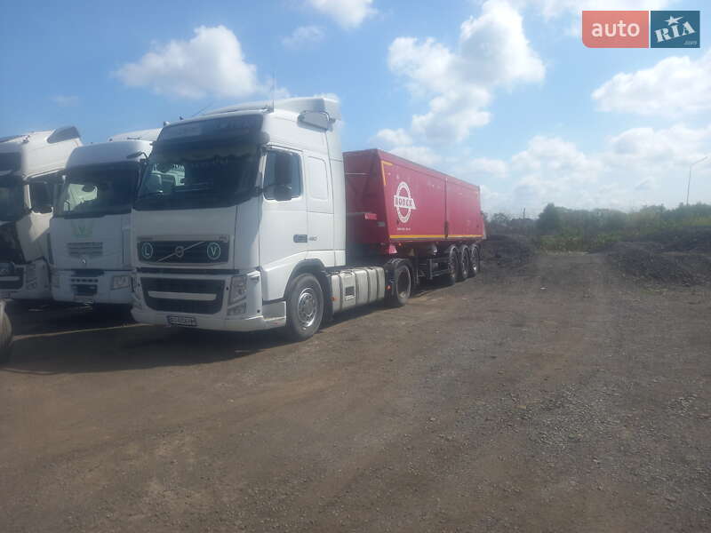 Тягач Volvo FH 13 2010 в Тячеві
