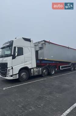 Тягач Volvo FH 13 2013 в Бучачі