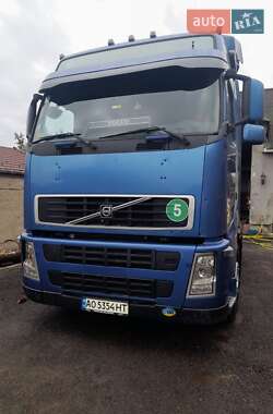 Тягач Volvo FH 13 2006 в Мукачево