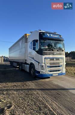 Тягач Volvo FH 13 2014 в Сарнах