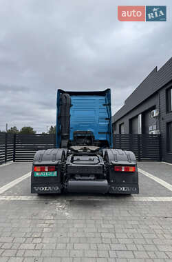Тягач Volvo FH 13 2010 в 