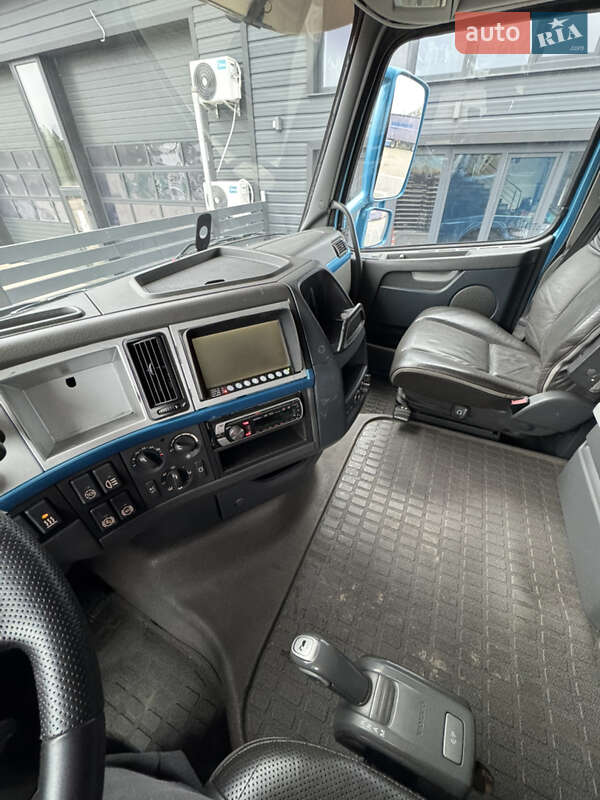 Тягач Volvo FH 13 2010 в Вараше