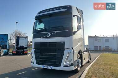 Тягач Volvo FH 13 2021 в Киеве