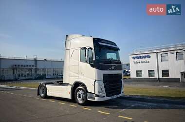 Тягач Volvo FH 13 2021 в Киеве