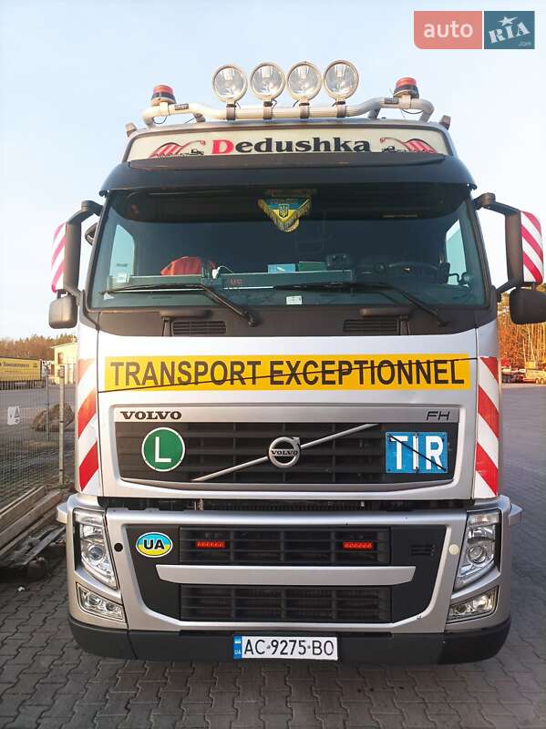 Тягач Volvo FH 13 2010 в 