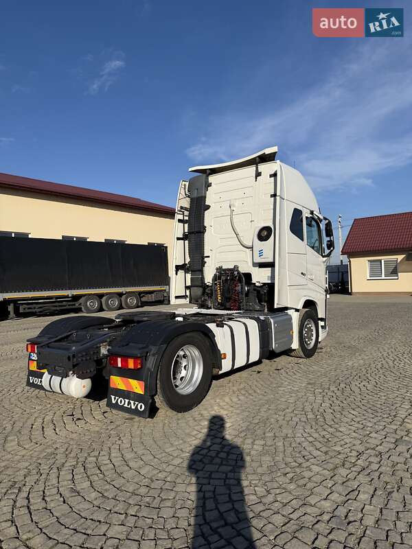 Тягач Volvo FH 13 2015 в Иршаве