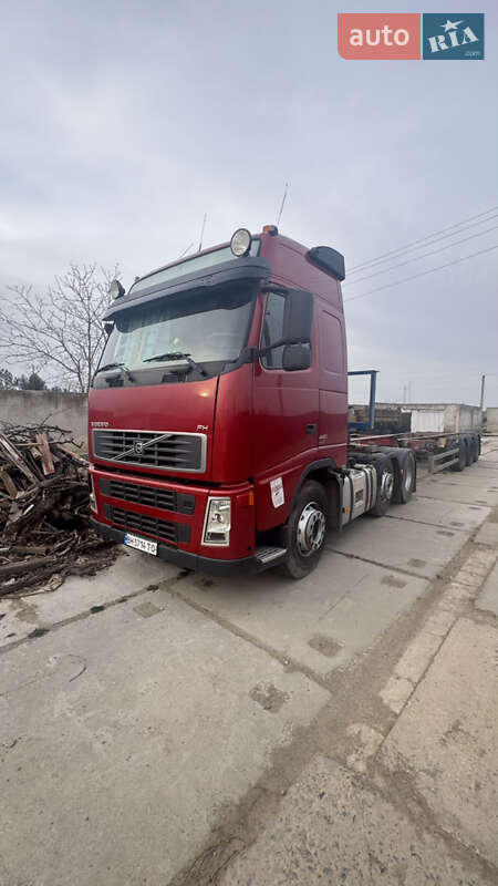 Контейнеровоз Volvo FH 13 2008 в Измаиле