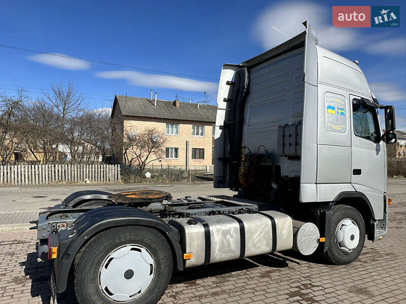 Тягач Volvo FH 13 2005 в Рокитном